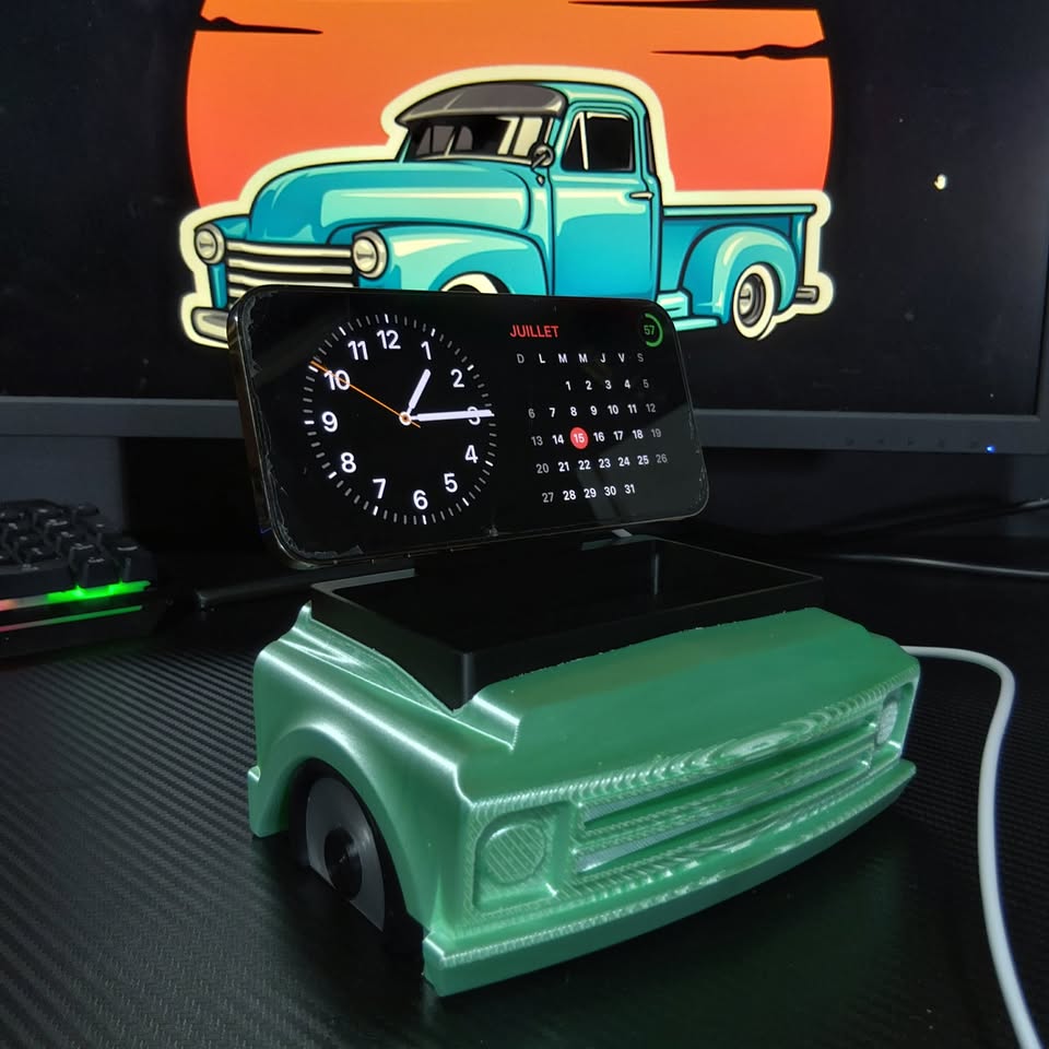 Wireless Car Charger – Chevrolet C10