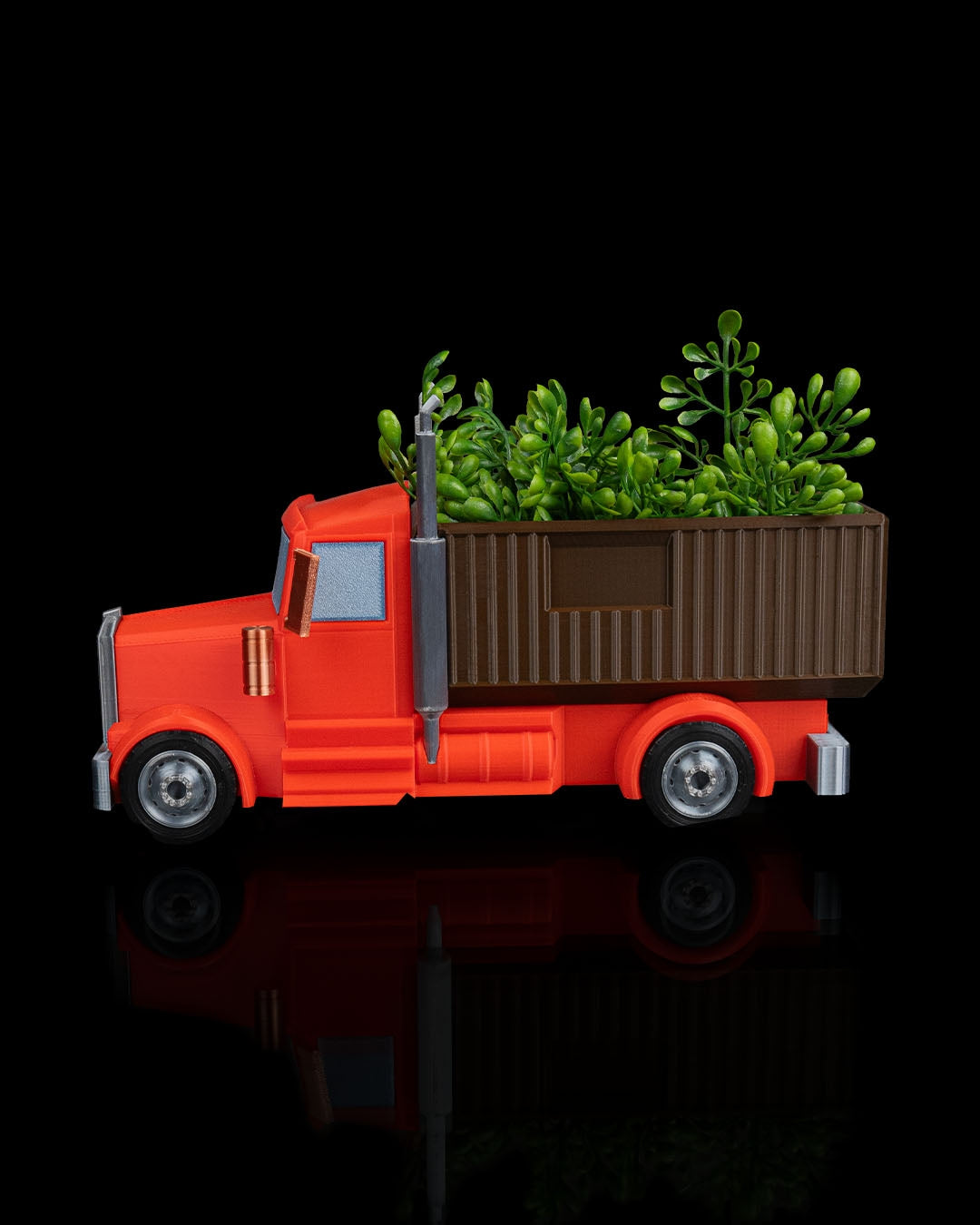 🚛 Dump Truck Plant Pot – Add a Fun, Industrial Touch to Your Decor!