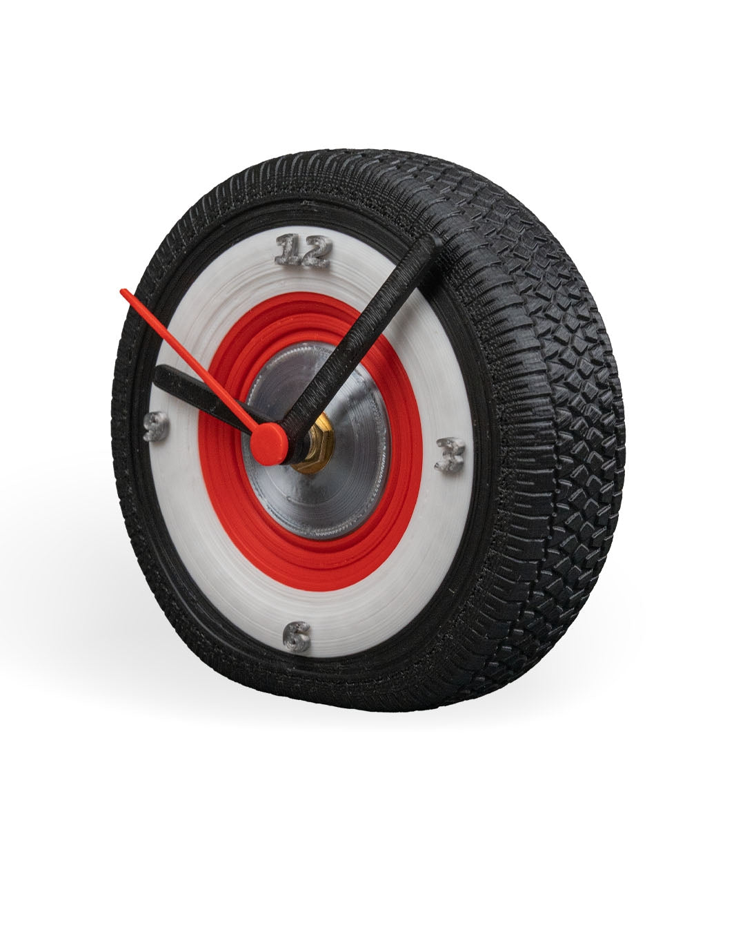🕰️ Vintage Tire Wall Clock – Classic Automotive Style for Your Space