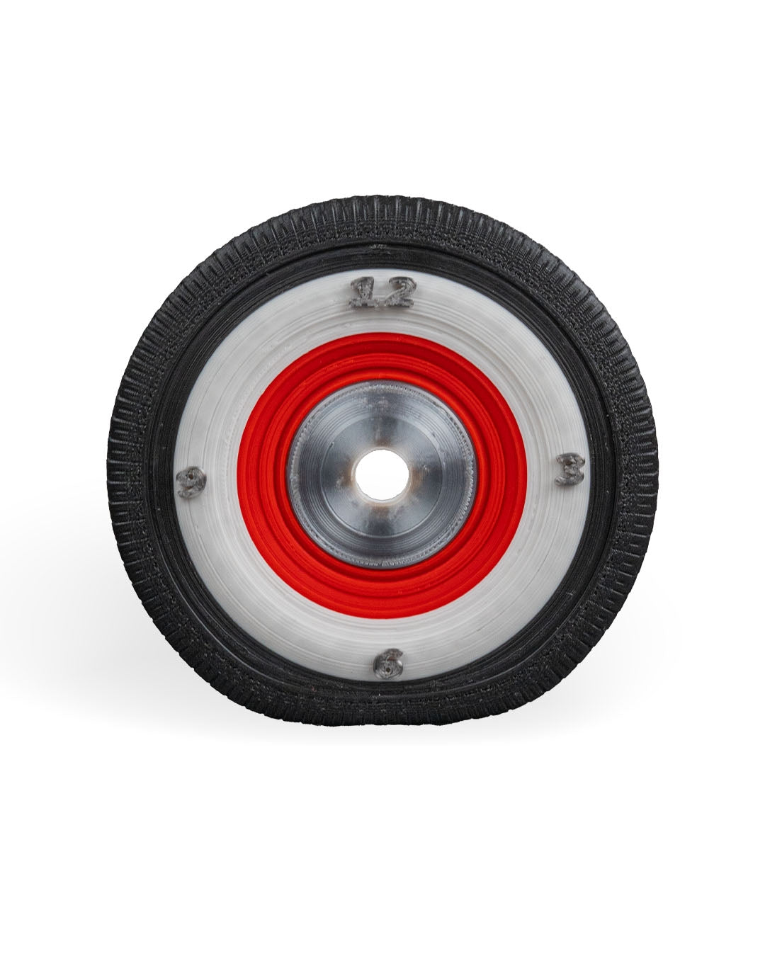🕰️ Vintage Tire Wall Clock – Classic Automotive Style for Your Space