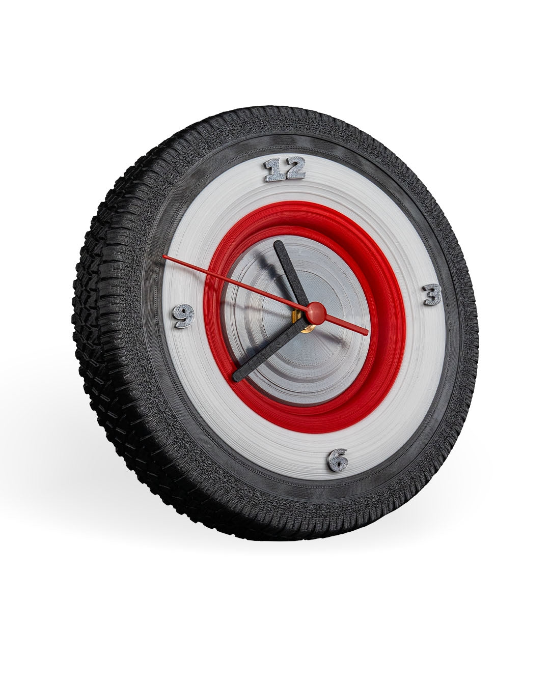 🕰️ Vintage Tire Wall Clock – Classic Automotive Style for Your Space